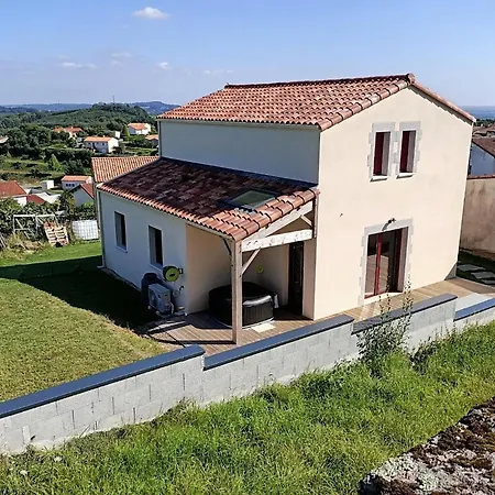 Holiday home Atypique De Vendee 10mn Puy Dufou *